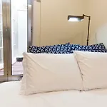 Opo Arte With Terrace And A/c 아파트